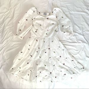 Ivy City Co white floral print dress